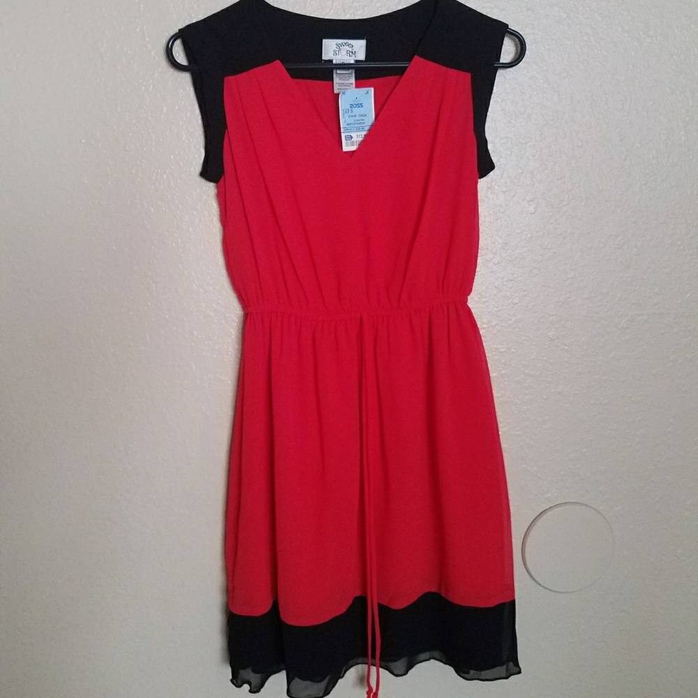 Sweet Storm Black/red dress never worn